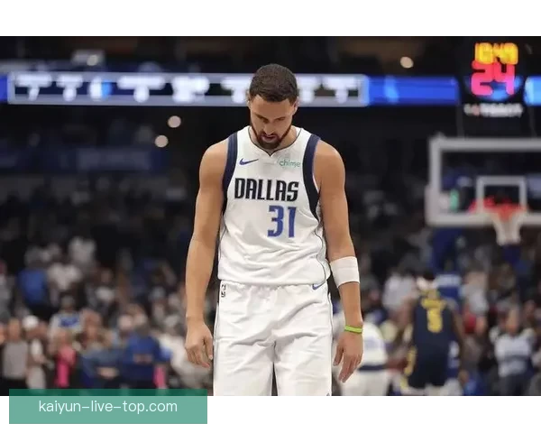 罗林斯狂砍24分三分如雨雄鹿大胜独行侠库兹马贡献20分